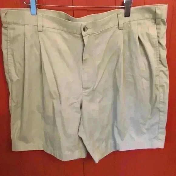 Jos. A. Banks pleated khakis - Picture 1 of 7